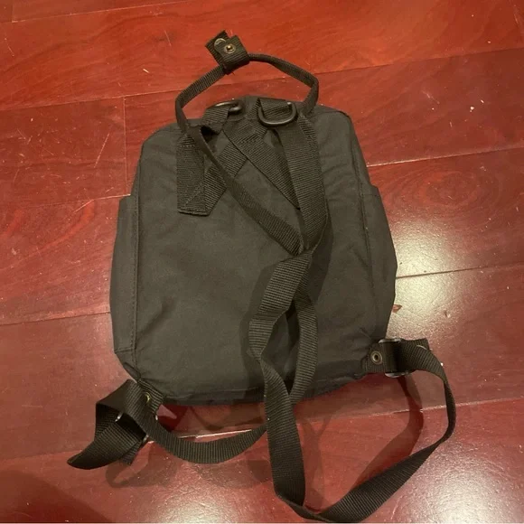 Fjall Raven mini backpack - Picture 5 of 5